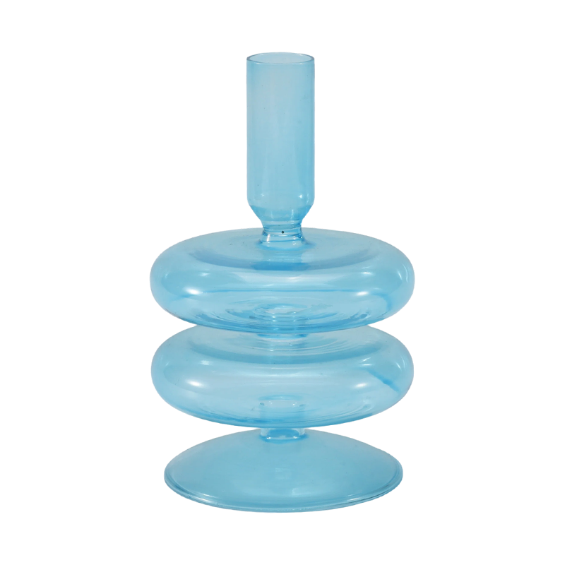 Romantisk og minimalistisk lysestakesamling i glass
